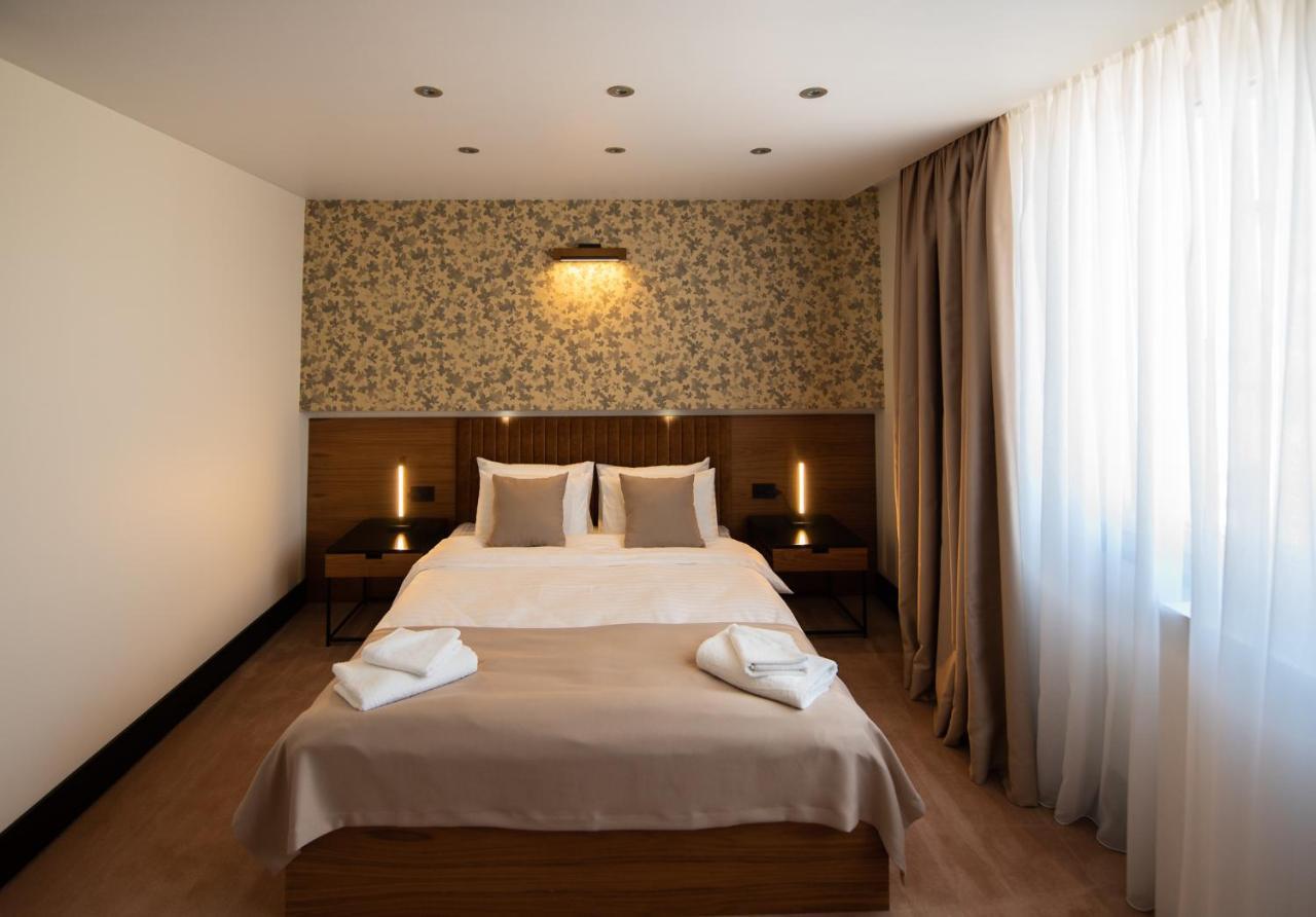 Hotel Sun Лозница Экстерьер фото