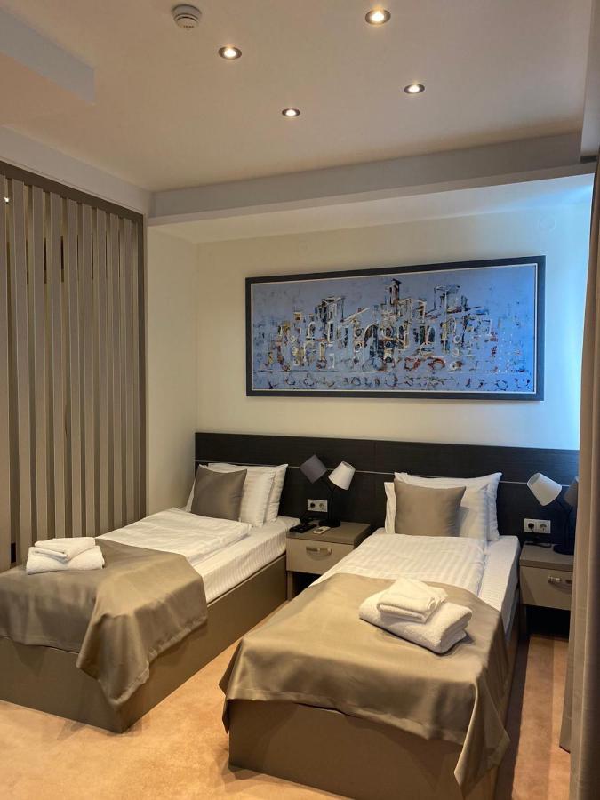 Hotel Sun Лозница Экстерьер фото
