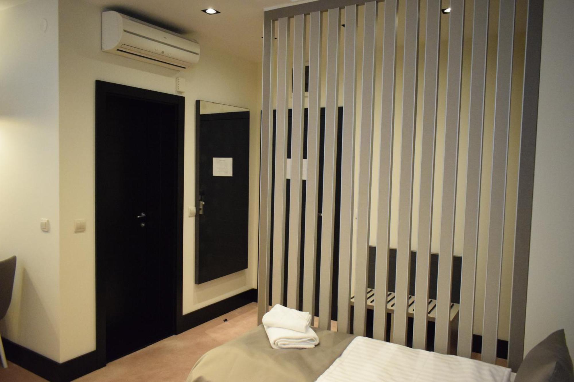 Hotel Sun Лозница Экстерьер фото