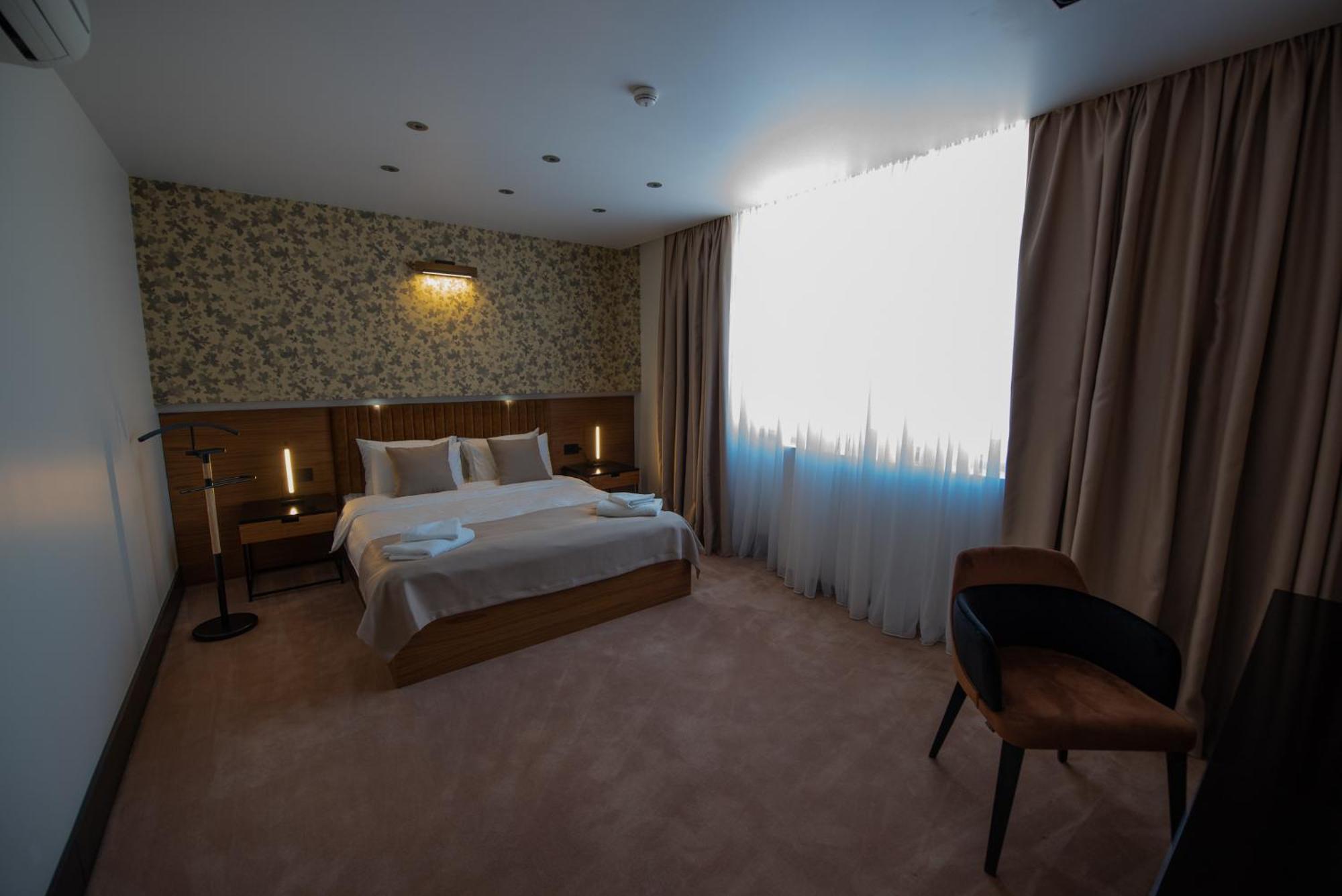 Hotel Sun Лозница Экстерьер фото